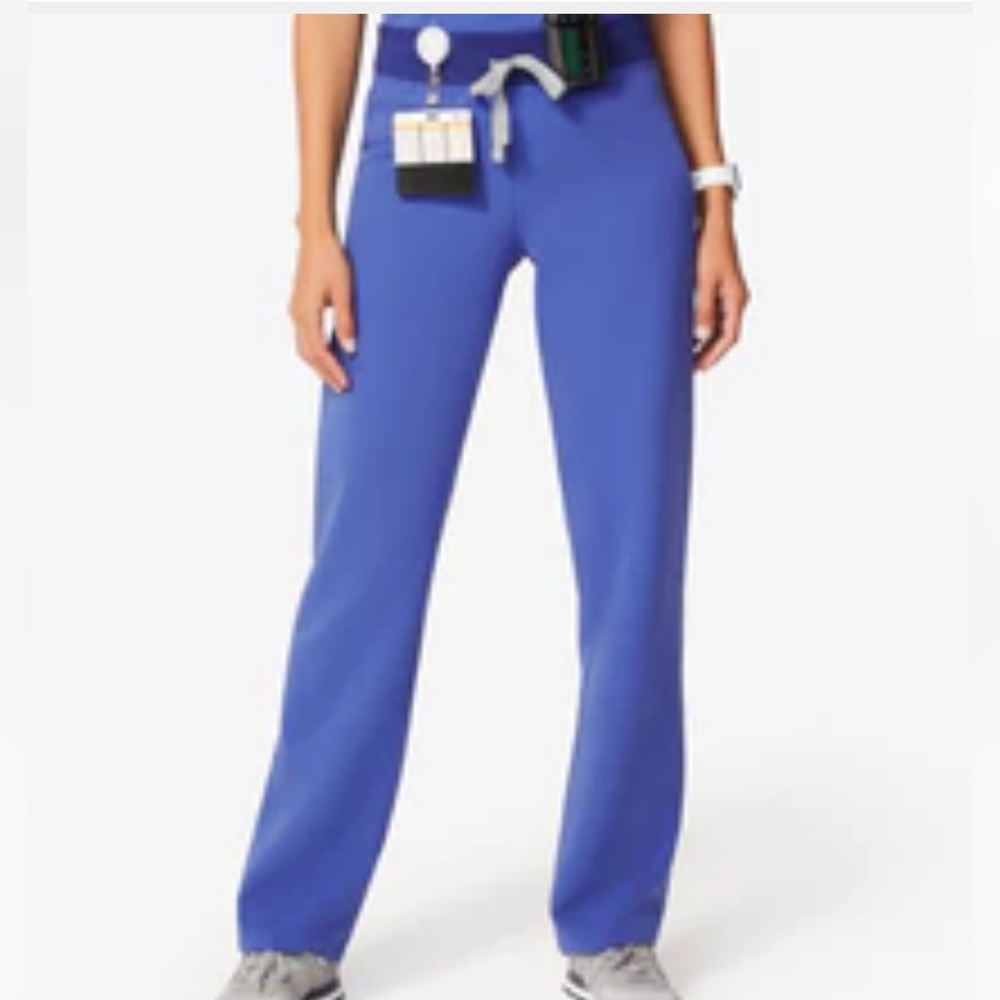 NWOT FIGS Rare Livingston Scrub Pants Denim Blue Size Small Petite